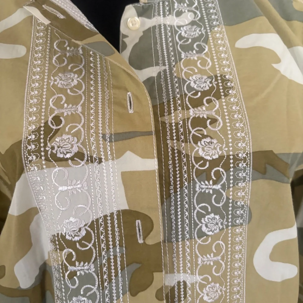 Johnny Was 3J Camo Button Down Shirt Size M - Picture 4 of 7